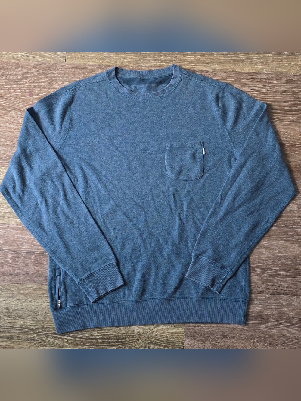 Vuori Men's Jeffreys Pullover, A classic round-necked sweater. Size L